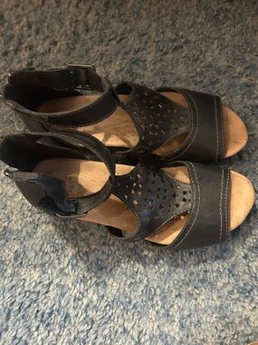 Earth Origins Black Laser-Cut Wedge Sandals